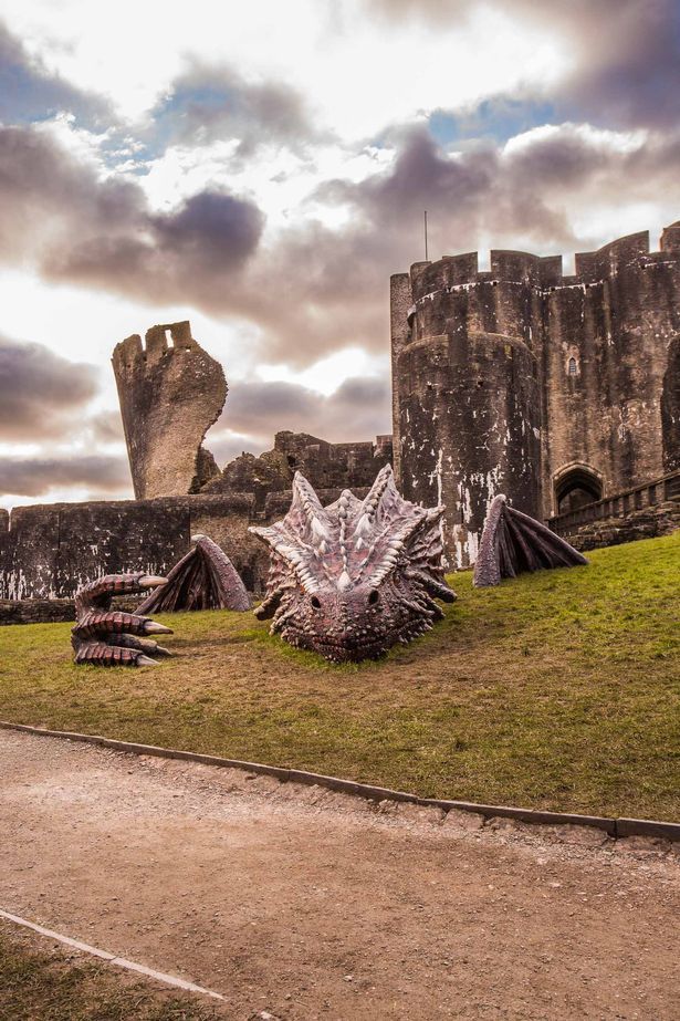 Someone has taken EPIC pictures of the dragon at a Welsh castle